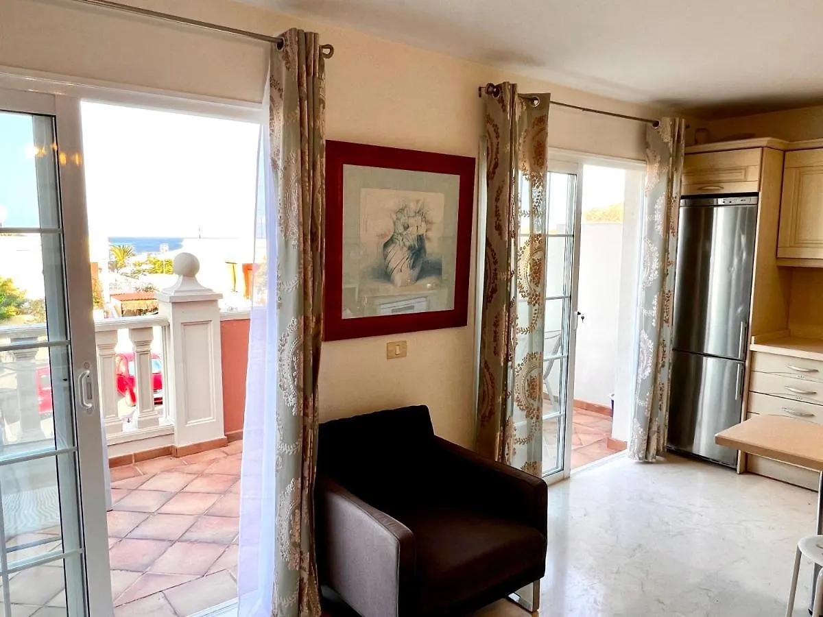 Elegant Palm Mar Apartment